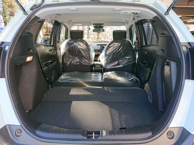 フィット ｅ：ＨＥＶクロスター　・４ＷＤ　●令和３年式　●走行・２２４３６Ｋｍ　●９インチプレミアムインターナビ　●ＥＴＣ　●バックカメラ　●ナビ連動前後ドラレコ　●電子パーキング　●ＡＣＣ　●衝突軽減ブレーキ　●ＬＥＤヘッドライト（40枚目）