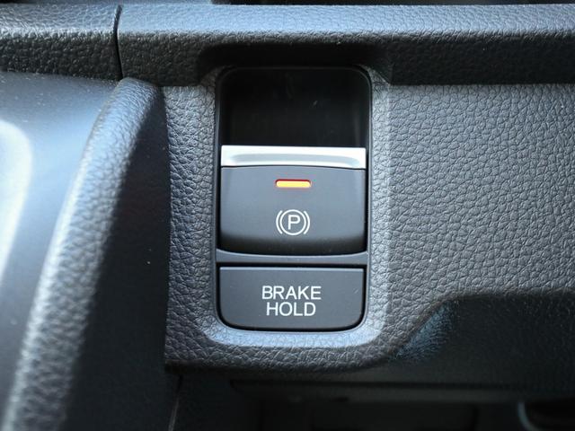 Ｎ－ＯＮＥ ＲＳ　●令和７年式　●走行・２９３６Ｋｍ　●純正９インチプレミアムインターナビ　●バックカメラ　●ターボ　●衝突軽減ブレーキ　●電子パーキング　●ＡＣＣ　●Ｆシートヒーター　●ＬＥＤヘッドライト　●禁煙車（10枚目）