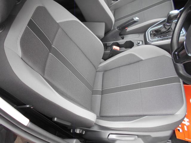 ポロ ＴＳＩハイライン　Ｐスタート純正ナビＴＶ・Ｂｌｕｅｔｏｏｔｈ対応禁煙車・アダプティブクルーズコントロール・ＬＥＤヘッドライト・フロントアシスト・ＥＴＣ２．０・（27枚目）