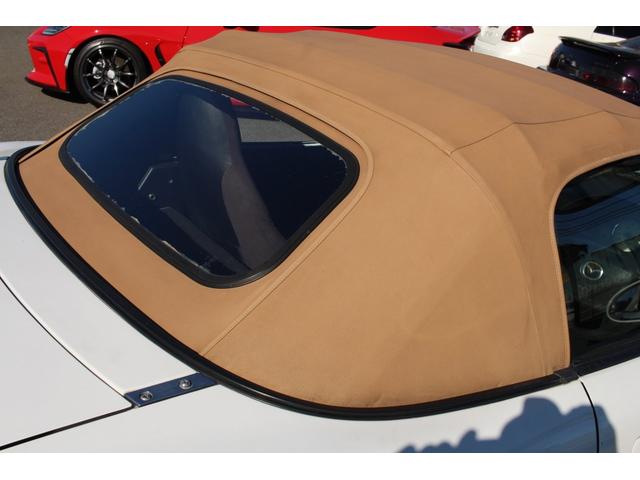 ロードスター Ｍ　オートマ車／ベージュ幌／１０３．８００キロ時にタイミングベルト、ウォーターポンプ、オイル＆カムシール交換済／ダブルエアバック／ドラレコ／ＥＴＣ（9枚目）