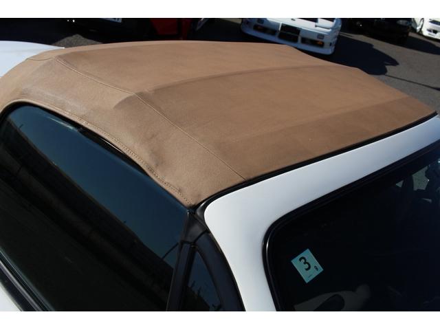 ロードスター Ｍ　オートマ車／ベージュ幌／１０３．８００キロ時にタイミングベルト、ウォーターポンプ、オイル＆カムシール交換済／ダブルエアバック／ドラレコ／ＥＴＣ（21枚目）