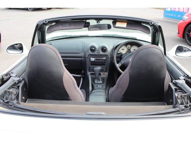 ロードスター Ｍ　オートマ車／ベージュ幌／１０３．８００キロ時にタイミングベルト、ウォーターポンプ、オイル＆カムシール交換済／ダブルエアバック／ドラレコ／ＥＴＣ（27枚目）