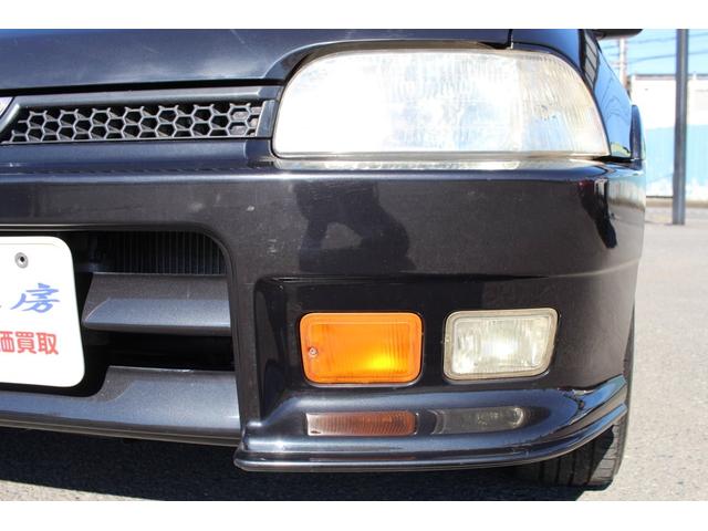 シャレードデ・トマソ ベースグレード　ノーマル車／ツインカムエンジン／純正５速ＭＴ／純正レカロシート／純正ナルディステアリング／純正１４インチアルミホイル／純正フォグランプ（8枚目）