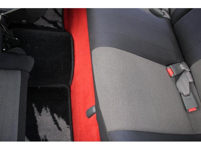 シャレードデ・トマソ ベースグレード　ノーマル車／ツインカムエンジン／純正５速ＭＴ／純正レカロシート／純正ナルディステアリング／純正１４インチアルミホイル／純正フォグランプ（50枚目）