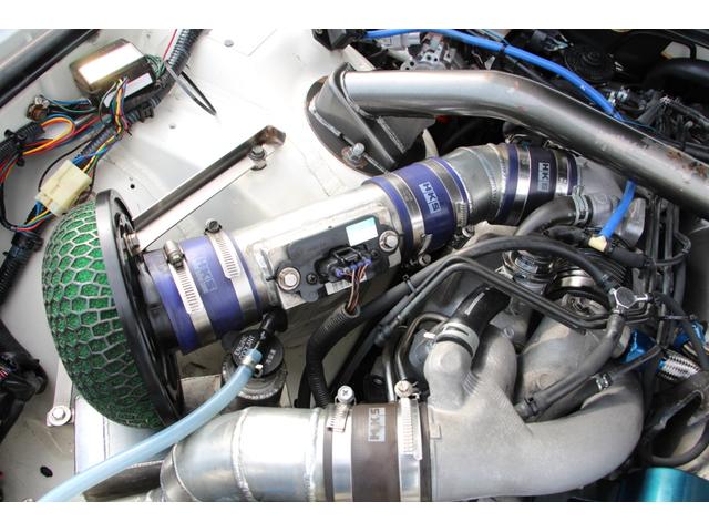 V300ベルテックスエディション V300ベルテックスED サンルーフ ゲトラグ6速改公認 ワークT5R18インチアルミ KENDAタイヤ T&Eベルテックスフルエアロ・ボルドワールドパルファムカップ4カップエアサスペンション(26枚目)