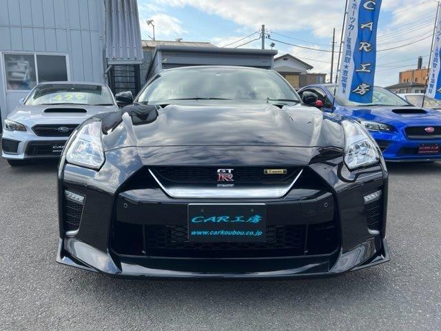 ＧＴ－Ｒ トラックエディション　エンジニアードｂｙニスモ　Ｔ－ｓｐｅｃ　限定車　限定カラー　ガレージ保管　オプションＲＥＣＡＲＯ製カーボンバックバケットシート　アルカンターラ巻ステアリング　シフトノブ　プライバシーガラス　メーカーー新車保証残継承付（21枚目）