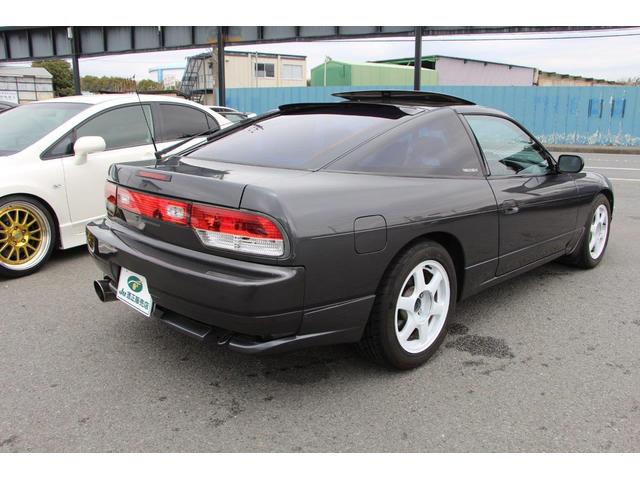 １８０ＳＸ タイプＩＩＩ　スーパーハイキャスパッケージ　５速改公認　サンルーフ付　日産点検記録２０枚有り　デジタルオートエアコン　モモステアリング　Ｒ３５エアフロ　テイン車高調　前後タワーバー　ニスモカッパーミックスクラッチ　ＡＶＳモデル６アルミホイル（8枚目）