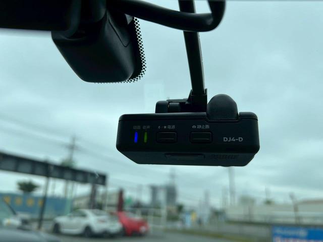 マーチ ニスモ　Ｓ　専用オーテックチューン／ＴＥ３７ソニックＳＬ１６インチ／ＨＫＳハイパーＭＡＸＳ車高調／クスコＲＳＬＳＤ／ニスモ軽量フライホイル／純正スマホ対応ナビ＆連動ドラレコ＆ＥＴＣ２．０＆バックカメラ（17枚目）