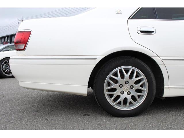 クラウン アスリートＶ　後期型／ノーマル車両／ユーザー様買取仕入れ／１ＪＺ－ＧＴＥターボエンジン／純正アルミ／運転席パワーシート／キーレス／ＨＩＤライト／レースハーフカバー付き（18枚目）
