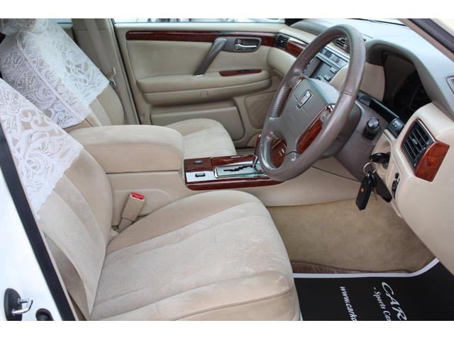 クラウン アスリートＶ　後期型／ノーマル車両／ユーザー様買取仕入れ／１ＪＺ－ＧＴＥターボエンジン／純正アルミ／運転席パワーシート／キーレス／ＨＩＤライト／レースハーフカバー付き（22枚目）