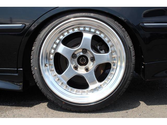 マークII ツアラーＶ　後期型／５速改ＪＺＸ１１０ＭＴ公認／キーレス／ナルディステア・エアロパーツ／ＫＴＳ車高調／ＨＫＳエアクリ／ＨＰＩアルミラジエター＆前置インタークーラー／柿本車マフラー・社外１８インチアルミホイル（10枚目）