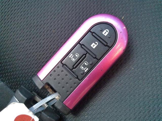 ルーミー カスタムＧ　Ｓ　デュアルエアバッグ　整備記録簿　ＡＵＴＯエアコン　Ｗ電動ドア　フルフラット　ナビＴＶ　横滑り防止　１オーナー　ＤＶＤ　地デジフルセグＴＶ　クルーズコントロール　ＬＥＤヘッドライト　ウォークスルー　ＡＷ（29枚目）