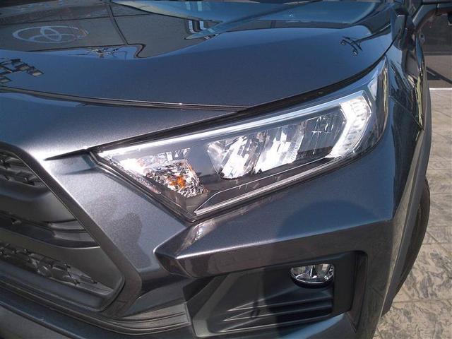 ＲＡＶ４ アドベンチャー　オフロードパッケージ　キーレス　記録簿付　ＡＷ　パワーウインドウ　クルコン　ナビ＆ＴＶ　横滑り防止装置　スマートキ－　メモリーナビ　ＡＡＣ　地デジ　ＡＢＳ　盗難防止装置　デュアルエアバッグ　エアバッグ　ＰＳ　ＬＥＤライト（10枚目）