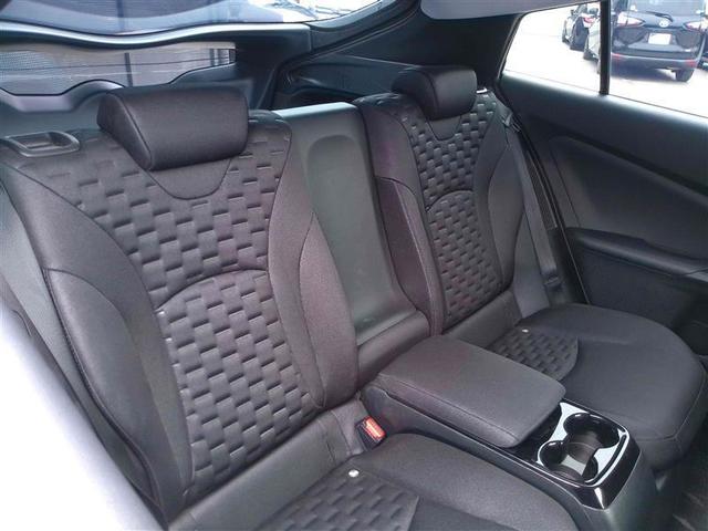プリウスＰＨＶ Ｓセーフティプラス　横滑り防止　地デジ　イモビ　ＥＴＣ車載器　１オーナー　クルコン　ＡＡＣ　バックカメ　ドライブレコーダー　ＬＥＤライト　スマキー　キーフリー　記録簿　アルミホイール　エアバッグ　ナビ＆ＴＶ　ＡＢＳ（15枚目）