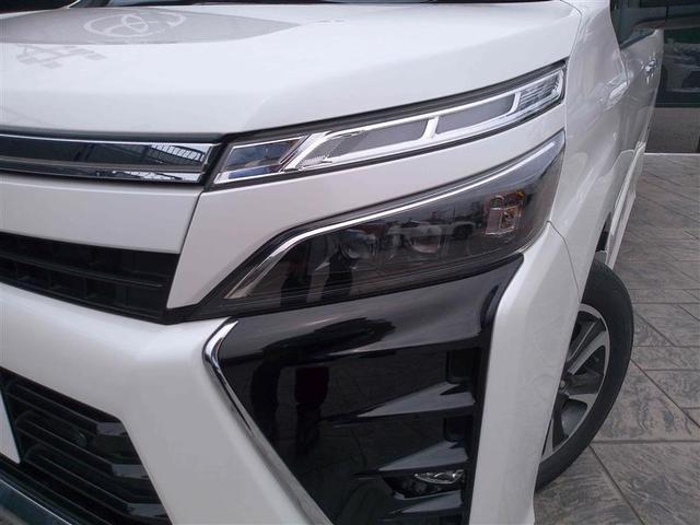 ヴォクシー ＺＳ　煌ＩＩ　アイドリングストップ車　運転席エアバック　Ｂモニ　記録簿付　フルセグ地デジＴＶ　両側自動ドア　ＰＳ　Ｓキー　オートクルーズ　メモリナビ　ＬＥＤヘット　Ｗエアコン　キーフリーシステム　ワンオーナ　ＰＷ（10枚目）
