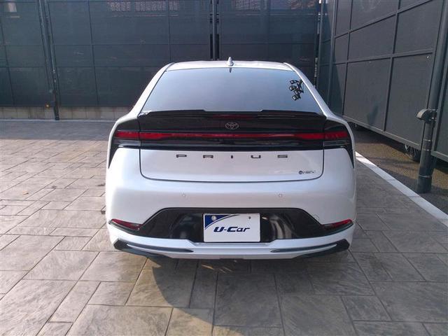 プリウス Ｚ　レーダーブレーキサポート　パワーステアリング　パノラマサンルーフ　１オーナー車　メディアプレイヤー接続　ＡＣ１００　ＴＶナビ　エアロ　ＬＥＤ　アルミホイール　ドライブレコーダー　オートエアコン　ＥＴＣ（9枚目）