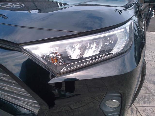 ＲＡＶ４ Ｇ　Ｚパッケージ　横滑り防止　整備記録簿　ブレーキサポート　ＬＥＤヘッド　盗難防止装置　スマキー　オートエアコン　助手席エアバッグ　キーレスエントリー　クルコン　ＥＴＣ付　地デジ　メモリ－ナビ　エアバッグ　１オーナー（10枚目）