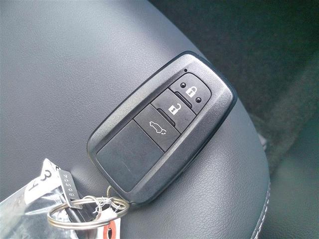 ＲＡＶ４ Ｇ　Ｚパッケージ　横滑り防止　整備記録簿　ブレーキサポート　ＬＥＤヘッド　盗難防止装置　スマキー　オートエアコン　助手席エアバッグ　キーレスエントリー　クルコン　ＥＴＣ付　地デジ　メモリ－ナビ　エアバッグ　１オーナー（25枚目）