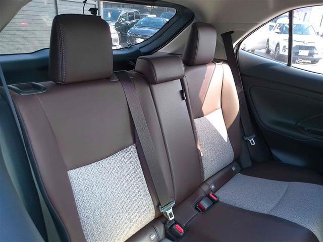 ヤリスクロス ハイブリッドＺ　クルーズＣ　横滑防止装置　リアカメラ　ワンオーナー車　ＬＥＤライト　メモリーナビゲーション　点検記録簿　盗難防止装置　ドライブレコーダー　ＡＷ　キーレス　スマートキー　ＡＢＳ　ナビ　４ＷＤ　ＥＴＣ（7枚目）