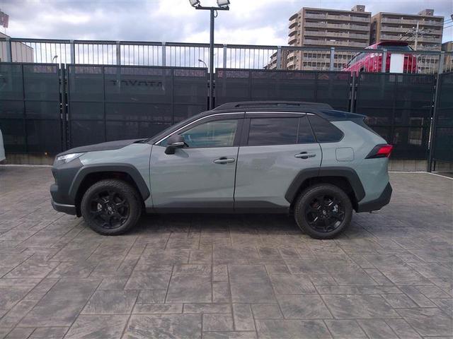 ＲＡＶ４ ハイブリッドアドベンチャー　オフロードパッケージＩＩ　インテリジェントクリアランスソナー　地デジフルセグ　横滑り防止機能　クルコン　ＬＥＤライト　ＡＷＤ　バックモニター　寒冷地　アイドリングストップ　ナビ＆ＴＶ　記録簿　キーレス　エアコン　メモリーナビ（10枚目）