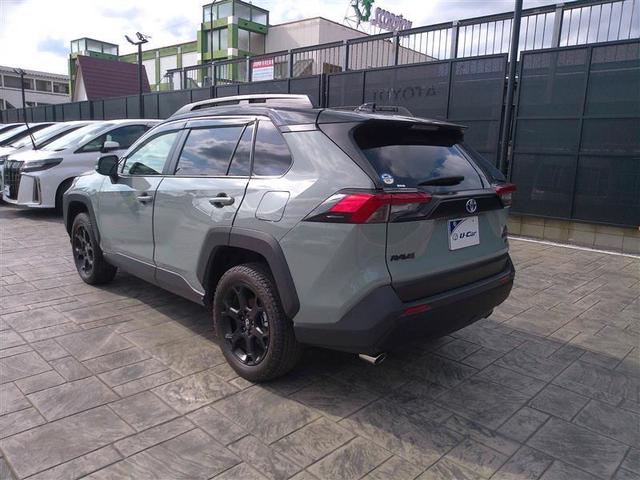 ＲＡＶ４ ハイブリッドアドベンチャー　オフロードパッケージＩＩ　インテリジェントクリアランスソナー　地デジフルセグ　横滑り防止機能　クルコン　ＬＥＤライト　ＡＷＤ　バックモニター　寒冷地　アイドリングストップ　ナビ＆ＴＶ　記録簿　キーレス　エアコン　メモリーナビ（11枚目）