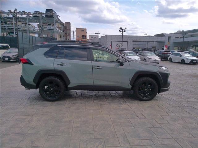 ＲＡＶ４ ハイブリッドアドベンチャー　オフロードパッケージＩＩ　インテリジェントクリアランスソナー　地デジフルセグ　横滑り防止機能　クルコン　ＬＥＤライト　ＡＷＤ　バックモニター　寒冷地　アイドリングストップ　ナビ＆ＴＶ　記録簿　キーレス　エアコン　メモリーナビ（16枚目）