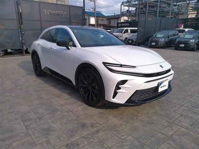 クラウンスポーツ Ｚ　ムーンルーフ　ＡＷＤ　フルセグテレビ　１オーナー　ＥＴＣ車載器　ＴＶナビ　クルコン　横滑り防止装置　エアバッグ　ＡＣ１００Ｖ　ミュージックプレイヤー接続可　メモリナビ　ドラレコ　キーレス　盗難防止装置（4枚目）