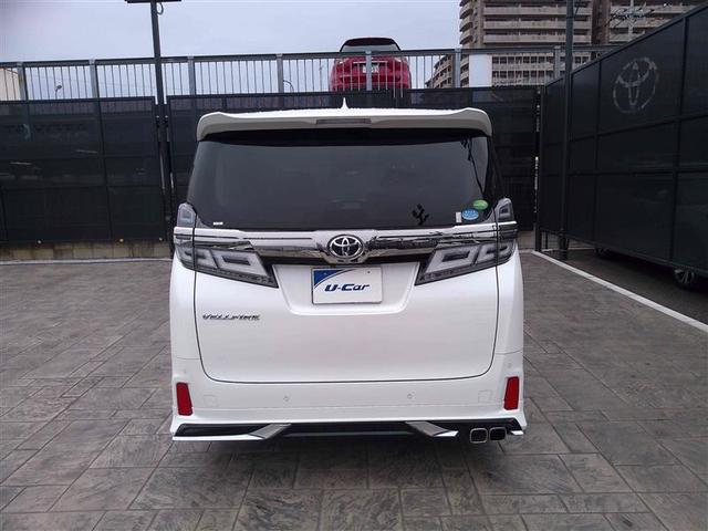 ヴェルファイア ２．５Ｚ　Ｇエディション　両側パワードア　１００Ｖ電源　ＬＥＤライト　地上デジタル　４ＷＤ車　スマ－トキ－　エアロ　横滑り防止機能　エアバッグ　アルミホイール　ナビＴＶ　パワーシート　キーレス　ＡＢＳ　リアオートエアコン（9枚目）