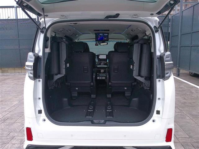 ヴェルファイア ２．５Ｚ　Ｇエディション　両側パワードア　１００Ｖ電源　ＬＥＤライト　地上デジタル　４ＷＤ車　スマ－トキ－　エアロ　横滑り防止機能　エアバッグ　アルミホイール　ナビＴＶ　パワーシート　キーレス　ＡＢＳ　リアオートエアコン（15枚目）