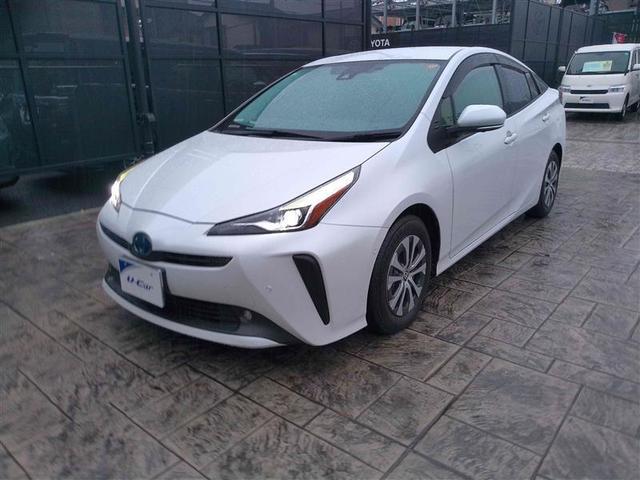 プリウス Ａ　衝突軽減ブレーキシステム　Ｂモニタ　記録簿有　ＬＥＤヘッド　クルーズコントロール　セキュリティー　スマートキー　パワーステアリング　ドライブレコーダー　ＥＴＣ　１オーナー　アルミホイル　オートエアコン（7枚目）