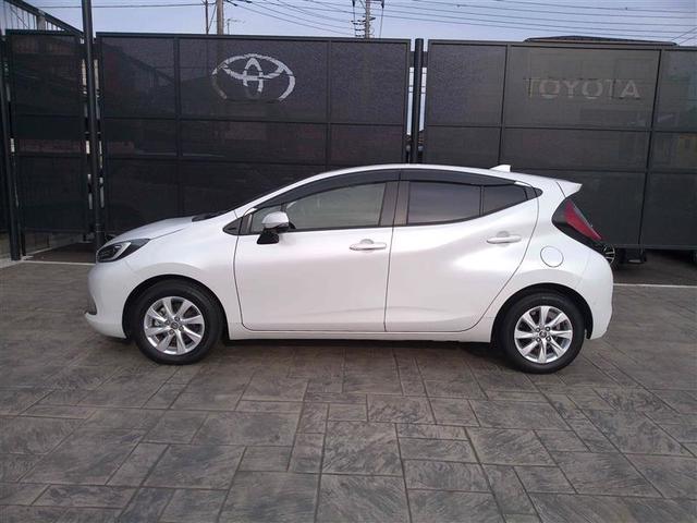 アクア Z LEDヘッドライト スマートキー 100V電源 イモビライザー アルミホイール オートクルーズコントロール 点検記録簿 フルセグTV エアコン ESC ナビ&TV ETC キーレス パワーウインドウ(9枚目)