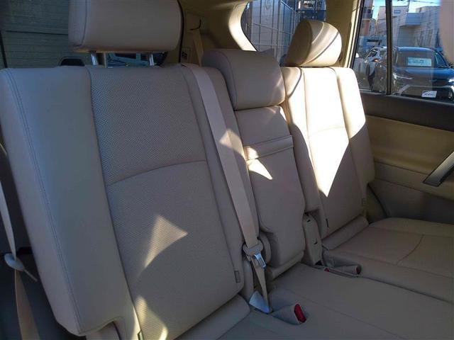 ランドクルーザープラド TX Lパッケージ マットブラックエディション オートクルーズ 踏み間違い防止装置 ワンオーナー車 セキュリティー 電動パワーシート アルミ DVD再生機能 ETC車載器 3列シート 地デジTV LEDヘッドライト キーレス 4WD サンルーフ(16枚目)