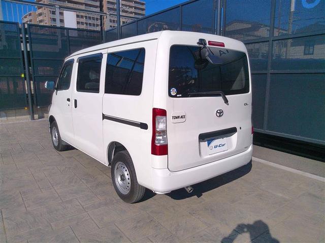 タウンエースバン GL プリクラッシュ LEDランプ 助手席エアバック パワーウィンド リモコンキー アイストップ ワンセグTV メモリナビ ナビTV イモビライザー パワーステアリング バックカメラ エアバック 点検記録簿(10枚目)