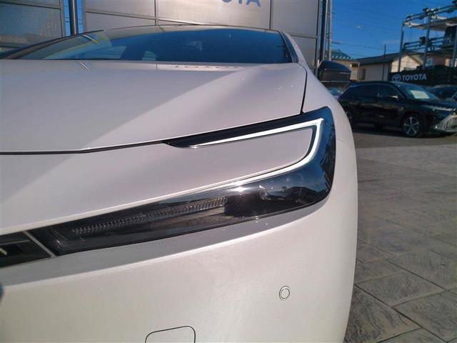 プリウス Ｚ　元社用車　リアカメラ　パノラマサンルーフ　プリクラッシュ　　メモリナビ　ＡＣ１００Ｖ電源　ＬＥＤランプ　ナビ・ＴＶ　オートクルーズ　アルミホイール　ドライブレコーダ　ＡＣ　運転席エアバッグ　ＥＴＣ付（3枚目）