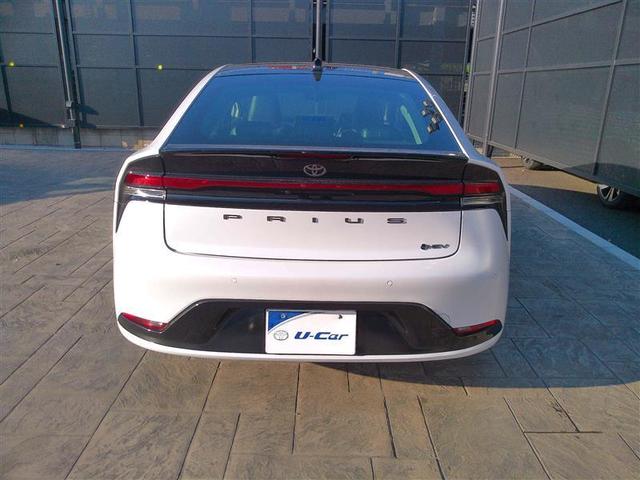 プリウス Ｚ　元社用車　リアカメラ　パノラマサンルーフ　プリクラッシュ　　メモリナビ　ＡＣ１００Ｖ電源　ＬＥＤランプ　ナビ・ＴＶ　オートクルーズ　アルミホイール　ドライブレコーダ　ＡＣ　運転席エアバッグ　ＥＴＣ付（10枚目）