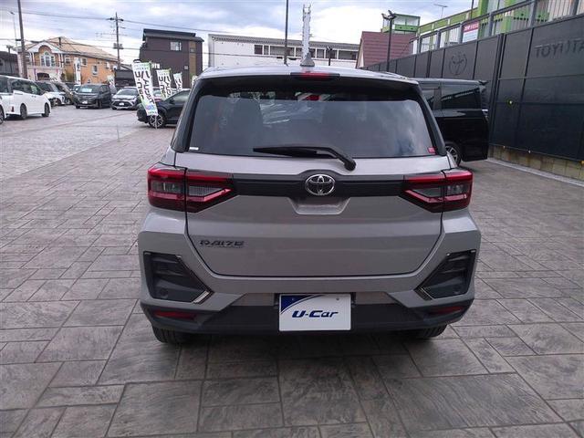 ライズ Ｘ　衝突被害軽減　ＶＳＣ　地デジ　ＤＶＤ再生　盗難防止装置　バックモニター　ＬＥＤライト　ナビＴＶ　スマートキー　マニュアルエアコン　アイストップ　エアバッグ　メモリナビ　４ＷＤ　ＡＢＳ　キーレス（9枚目）