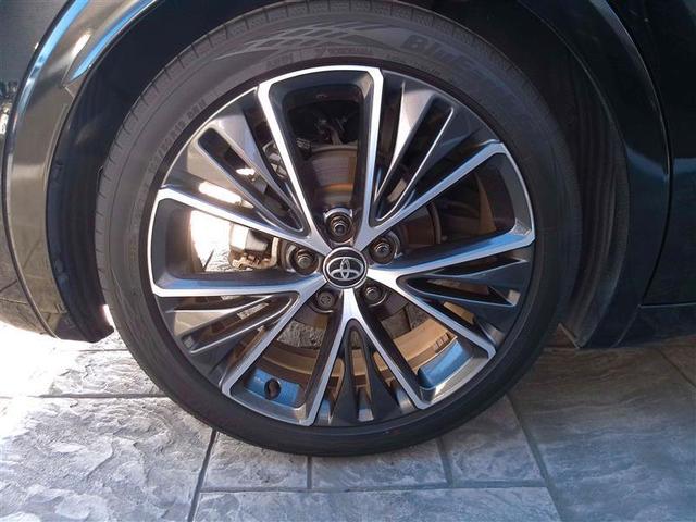 プリウス Ｚ　元社用車　リアカメラ　パノラマサンルーフ　プリクラッシュ　試乗車　ＰＷシート　　メモリナビ　ＬＥＤランプ　ナビ・ＴＶ　オートクルーズ　アルミホイール　ドライブレコーダ　ＡＣ　運転席エアバッグ　ＥＴＣ付（3枚目）