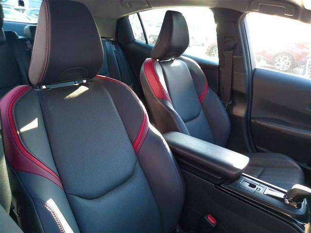 プリウス Ｚ　元社用車　リアカメラ　パノラマサンルーフ　プリクラッシュ　試乗車　ＰＷシート　　メモリナビ　ＬＥＤランプ　ナビ・ＴＶ　オートクルーズ　アルミホイール　ドライブレコーダ　ＡＣ　運転席エアバッグ　ＥＴＣ付（13枚目）