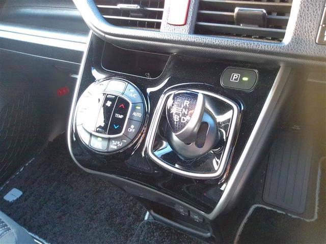 ヴォクシー ハイブリッドＺＳ　煌ＩＩ　電動両側スライドドア　フルフラット　ドライブレコーダ　パワーステアリング　ＤＶＤ再生可　リアクーラー　スマキー　地デジＴＶ　横滑防止　１オーナー　点検記録簿　Ｗエアバック　ＡＡＣ　ＬＥＤランプ　ＡＢＳ（19枚目）