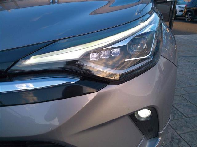 C-HR G モード ネロ セーフティプラス PCS 点検記録簿 ワンオーナ 盗難防止 Rカメラ LEDライト アルミ クルーズC エアバッグ ABS エアロ ナビ スマートキ- ETC車載器 キーフリー オートエアコン 横滑り防止 ドラレコ(3枚目)