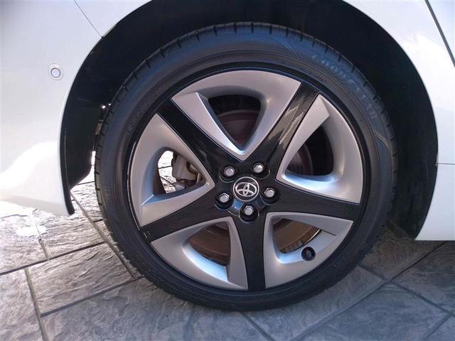 プリウス Ａツーリングセレクション　ドラレコ付き　スマキー　イモビライザー　バックモニター　クルコン　ＬＥＤヘッドライト　ＤＶＤ視聴可　ＥＴＣ　ナビＴＶ　メモリーナビゲーション　横滑り防止機能　キーフリ　アルミ　ＡＡＣ　ＡＢＳ　パワステ（11枚目）