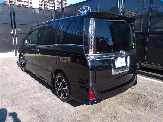 ヴォクシー ZS 地デジ 盗難防止システム オートエアコン ダブルエアバッグ DVD再生可 ETC LEDヘッドライト キーレスエントリー メモリーナビ ナビTV 3列シート リアオートエアコン 横滑り防止 PW(10枚目)