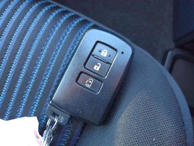 ヴォクシー ZS 地デジ 盗難防止システム オートエアコン ダブルエアバッグ DVD再生可 ETC LEDヘッドライト キーレスエントリー メモリーナビ ナビTV 3列シート リアオートエアコン 横滑り防止 PW(27枚目)