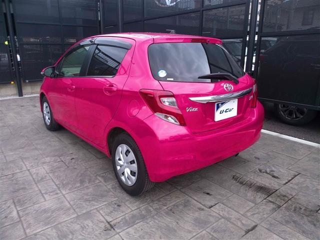 ヴィッツ ジュエラ デュアルエアバッグ マニュアルエアコン パワステ スマートキー ワンオ-ナ- 整備点検記録簿 パワーウィンド ABS アイドリングストップ機能 バックカメラ ETC エアバッグ ナビテレビ(10枚目)