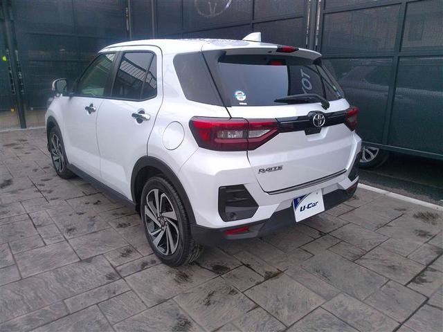 ライズ Ｚ　誤発進抑制機能　エアコン　スマートキー＆プッシュスタート　地デジＴＶ　ドライブレコーダ　ＶＳＡ　盗難防止装置　アイドリングストップ機能　クルコン　バックモニター　ナビ＆ＴＶ　ＬＥＤヘッドライト　ＡＢＳ（7枚目）