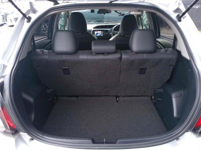 ヴィッツ ＧＲスポーツ　ドラレコ　キーレス　両席エアバック　地デジ　盗難防止装置　衝突軽減ブレーキ　ＬＥＤヘッドランプ　バックモニター　ＤＶＤ　ナビＴＶ　パワーウィンドウ　エアバッグ　ＡＢＳ　オ－トエアコン　記録簿（17枚目）