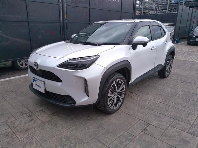 ヤリスクロス Ｚ　バックモニタ　ワンオーナ　横滑り防止システム　イモビ　カーテンエアバッグ　ナビ　クルーズＣ　エアコン　スマートキ－　アルミ　キーフリー　パワステ　ダブルエアバック　ＬＥＤヘット　エアバッグ　記録簿有（4枚目）