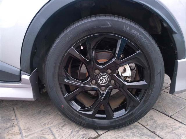 Ｃ－ＨＲ Ｇ　モード　ネロ　リアカメラ　衝突軽減　ＬＥＤヘッドライ　ワンオーナ　ミュージックプレイヤー接続可　クルコン　横滑り防止　パワーウインドウ　オートエアコン　フルセグテレビ　エアロ　エアバック　記録簿　ナビＴＶ　ＥＴＣ（13枚目）