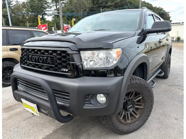 セコイア リミテッド　１０ｙモデル・社外トヨタグリル・グリルガード・社外ステップ・バグガード・前後ラプターライナーペイントバンパー・社外１７インチＡＷ＆タイヤ・ブラックテール・サンルーフ・社外８インチナビ・ウェザーテック（5枚目）
