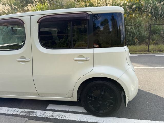 キューブ 15X Vセレクション エンブレム&ホイールキャップマットブラックペイント済・ヘッドライトコーティング済・禁煙車・タイヤ2023年式8部溝・純正HDDナビ・TV再生可・スマキー・Pスタート・リモコンスターター付・ETC(21枚目)